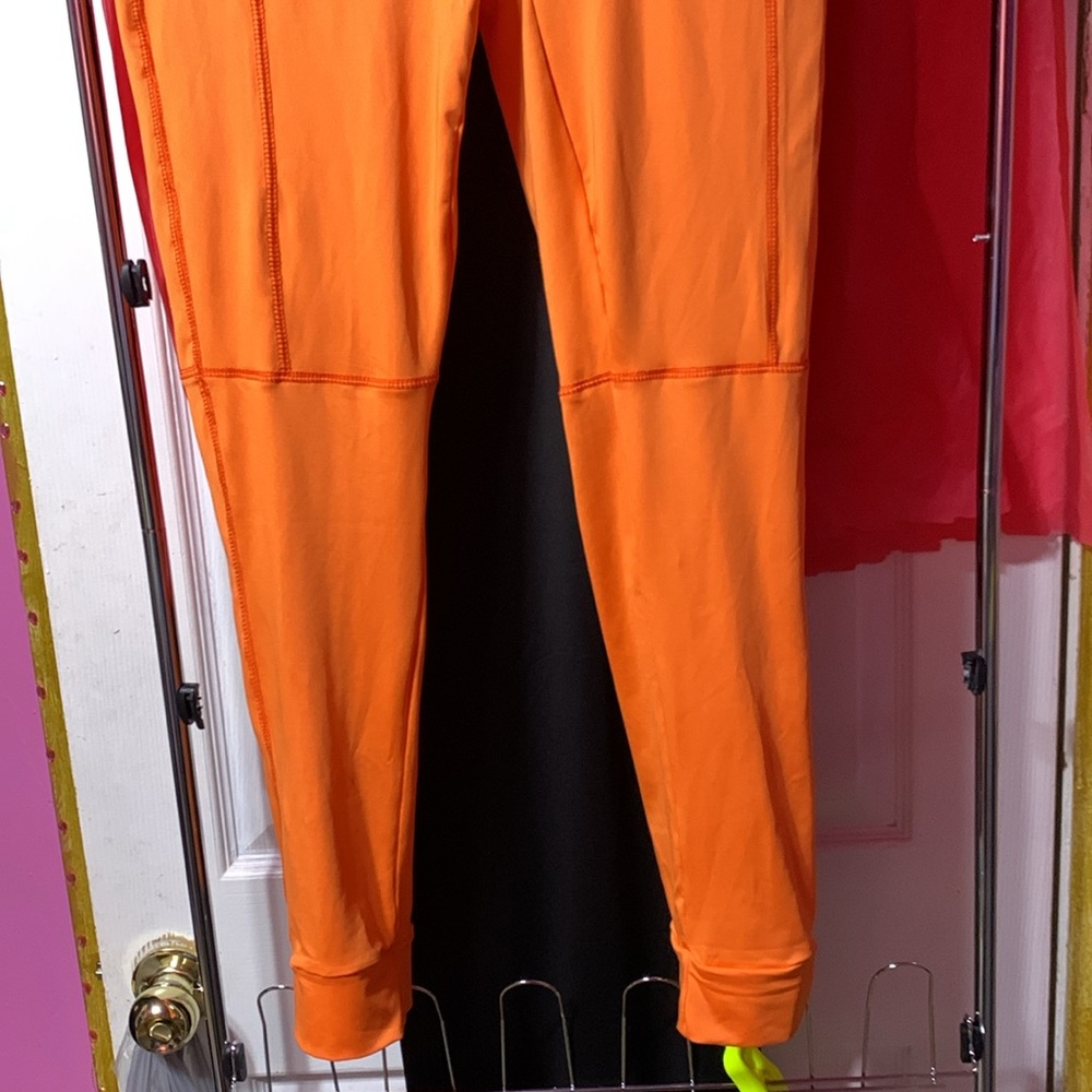 Two Piece Set - image 2